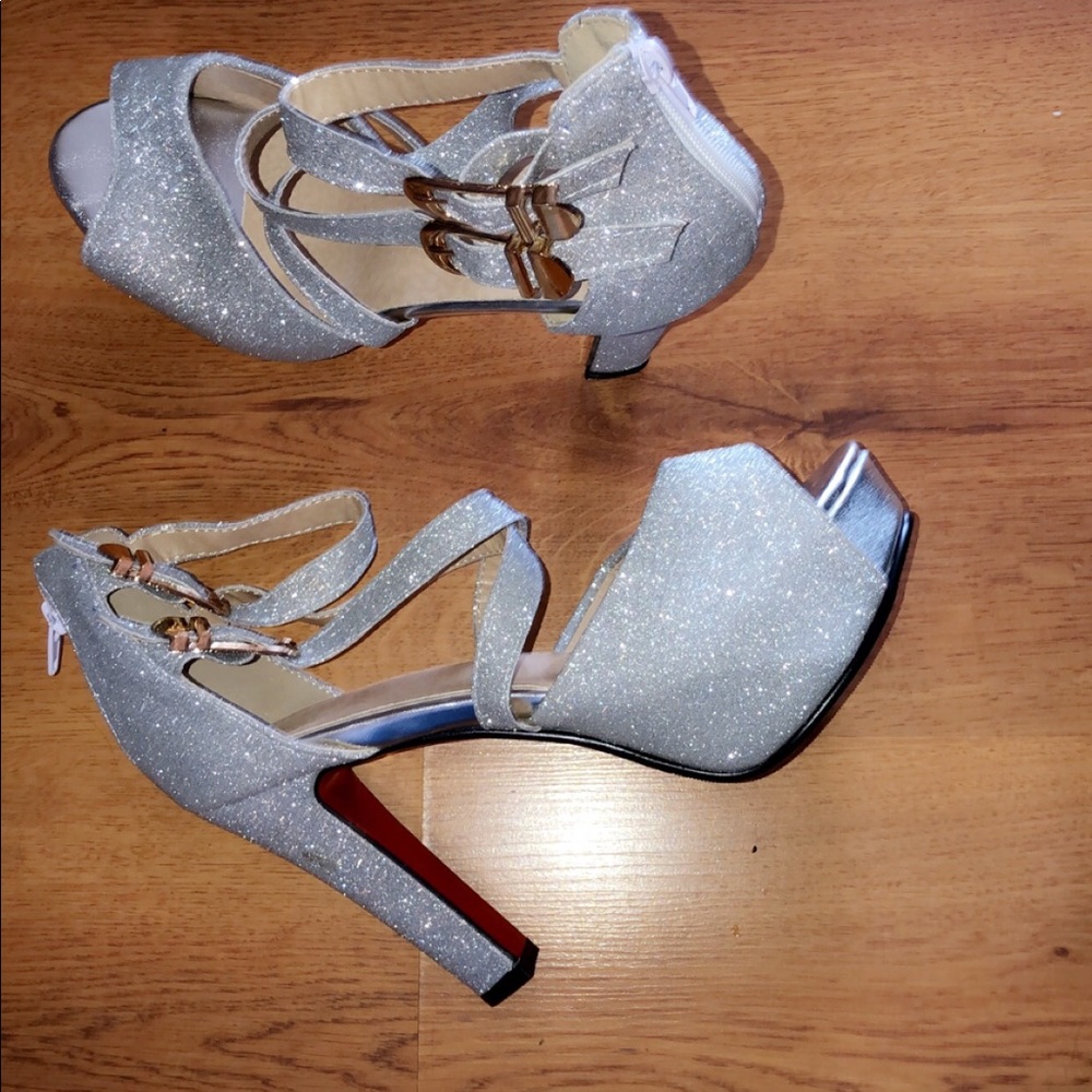 Size 9 High Heels